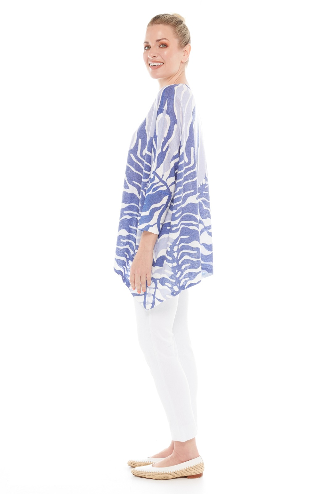 Jeyda Tunic blue leaf