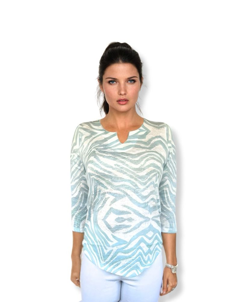 LN Tunic 2 light blue zebra